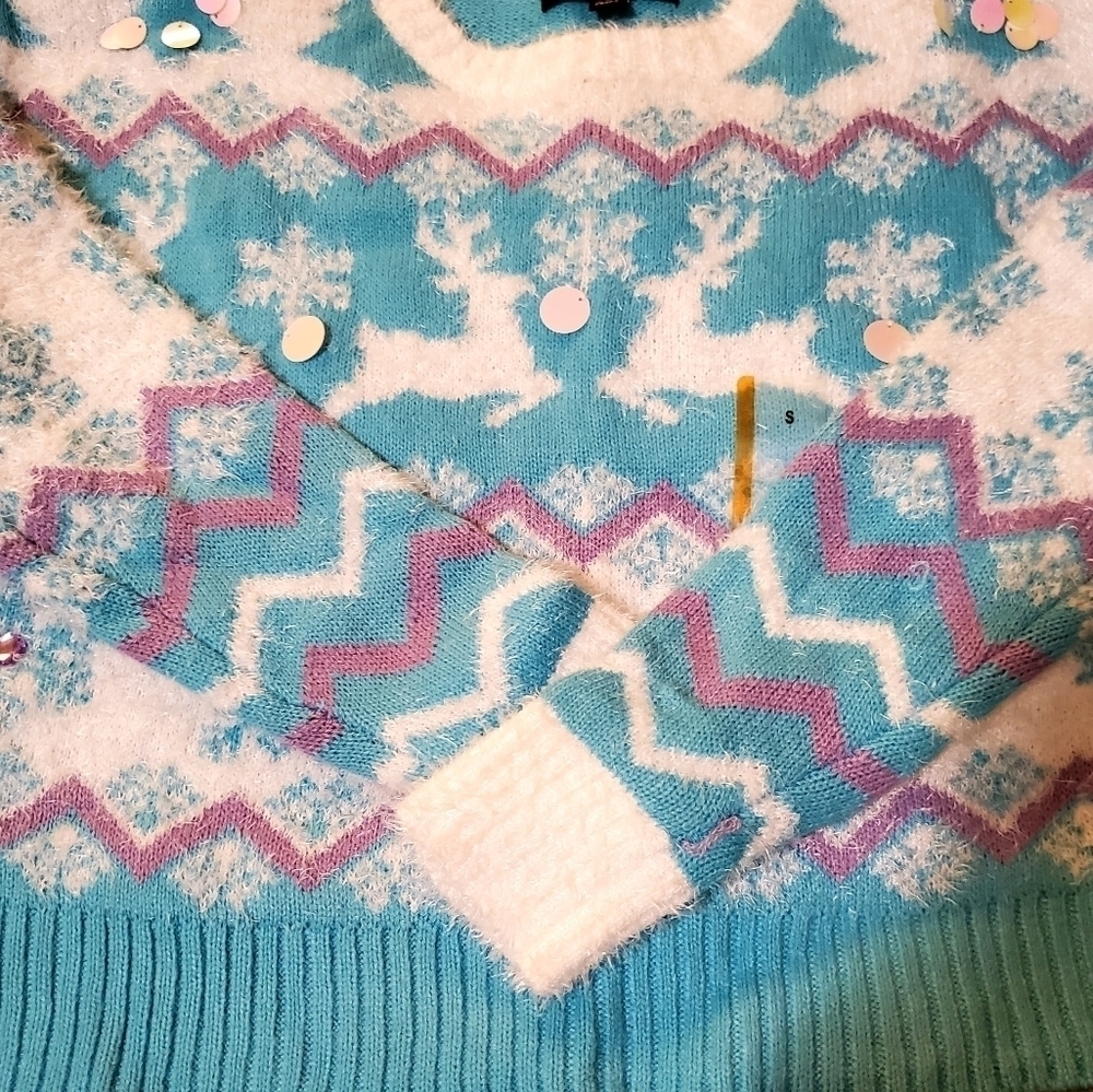 33 Degrees Blue Holiday Christmas Reindeer Argyle Rhinestone Sweater NWOT Sz SM - Picture 5 of 9